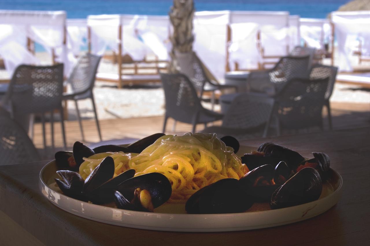 Hotel Morina Palace Dhermi Bagian luar foto