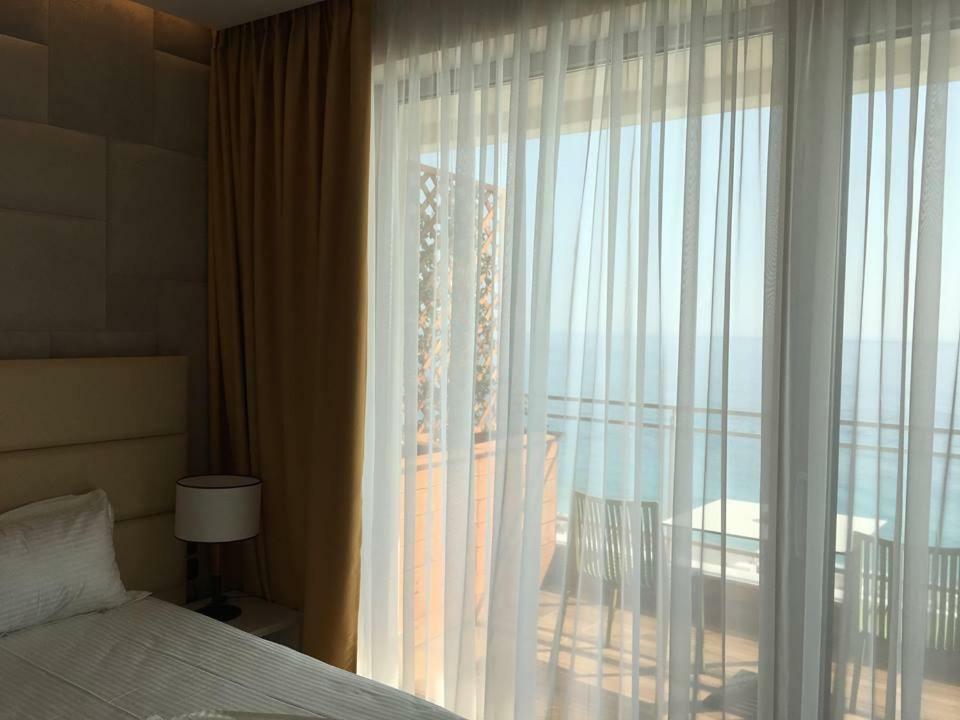 Hotel Morina Palace Dhermi Bagian luar foto