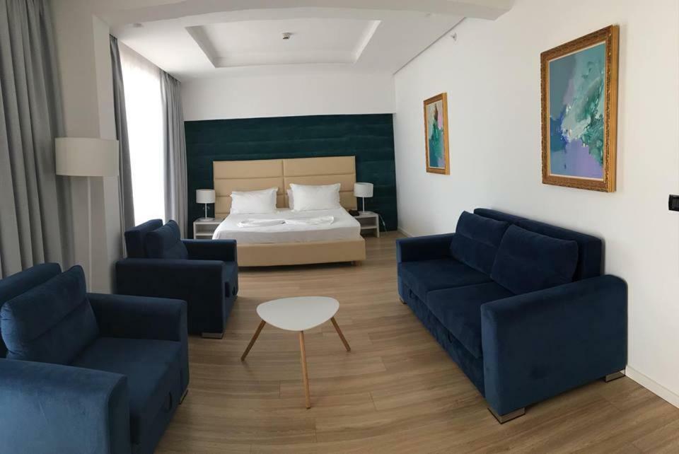 Hotel Morina Palace Dhermi Bagian luar foto